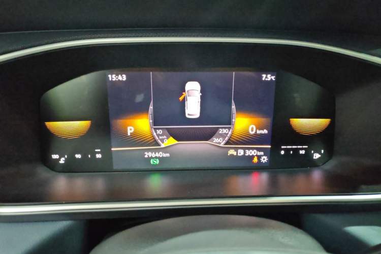 Used Volkswagen Tharu 2023 300TSI Two-Wheel-Drive Moonlight Edition
