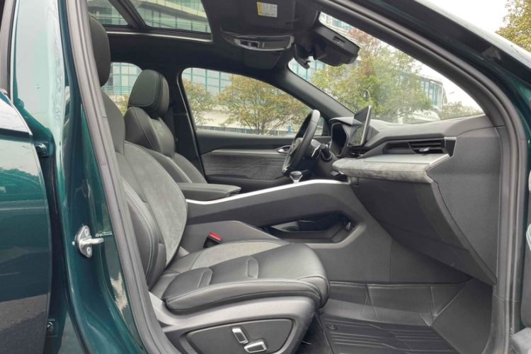 Used Geely Auto Preface 2023 2.0TD "Only This Verdant Green" Edition
