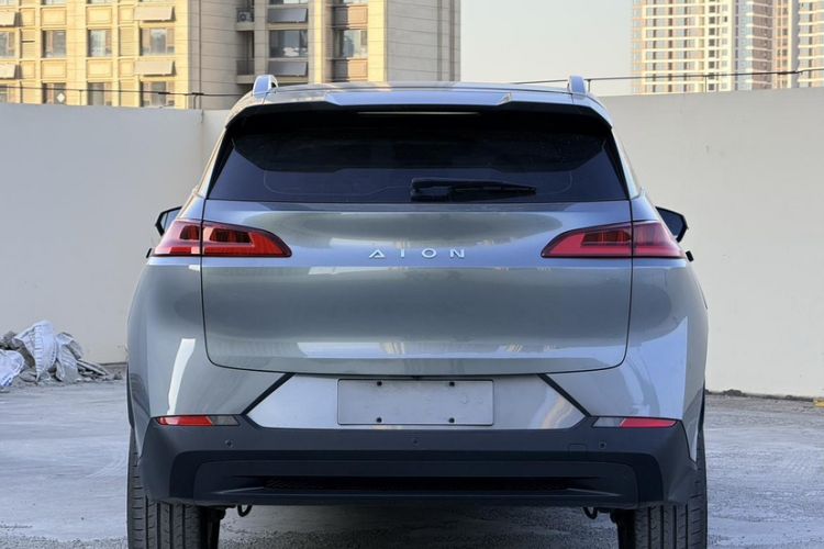 Used AION V 2022 Plus 80 Executive Edition Ternary Lithium