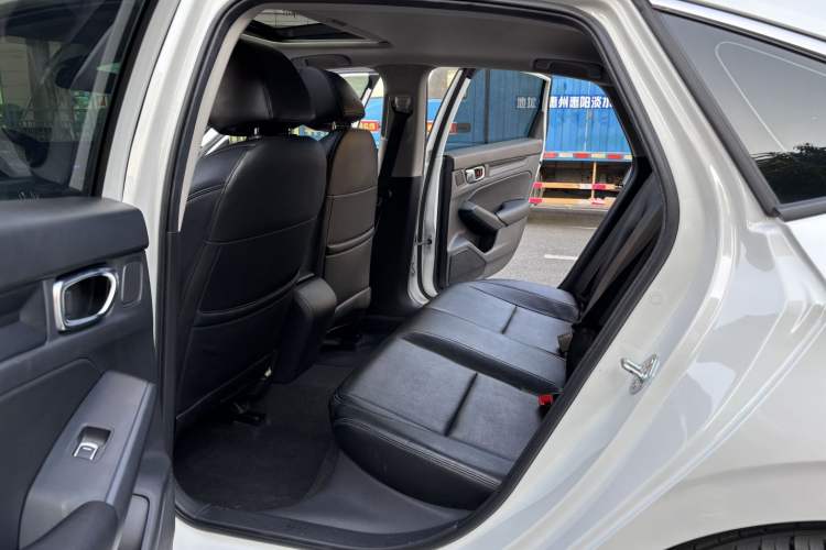 Used Honda Civic 2023 240TURBO CVT Dynamic Edition
