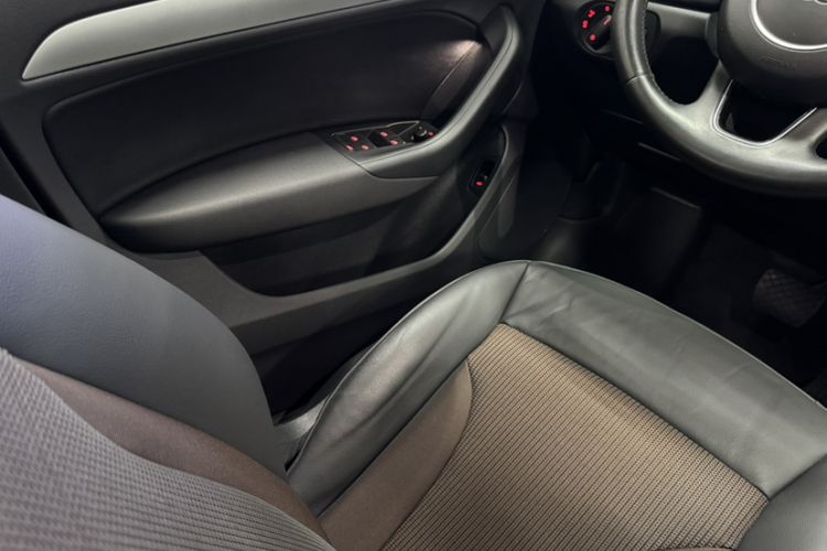 Used Audi Q3 2016 35 TFSI Fashion Model
