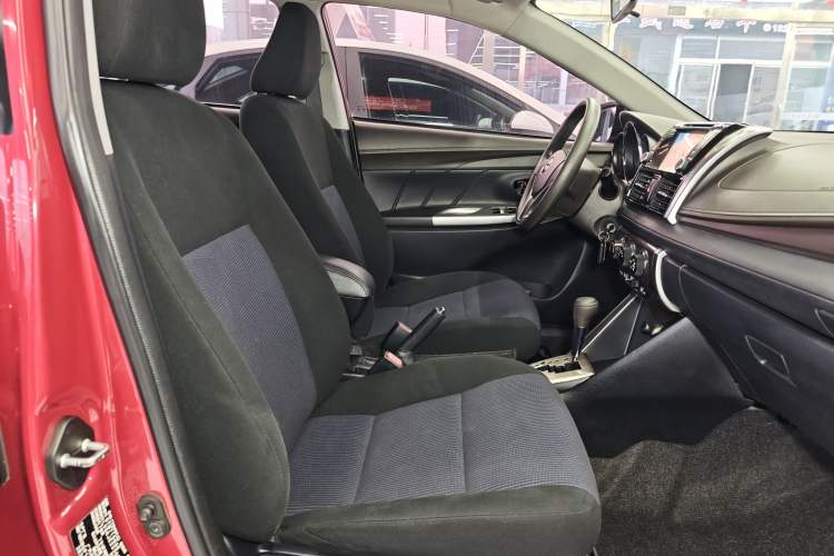 TDK.VehicleDetails.img