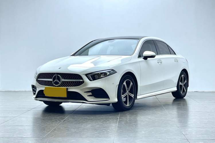 Used Mercedes-Benz A-Class 2022 Revised Version A 200 L Sport Sedan Fashionable Style