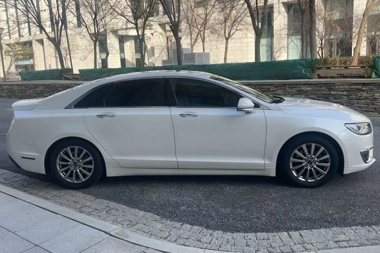 Used Lincoln MKZ 2019 2.0T Luxury Edition China VI

