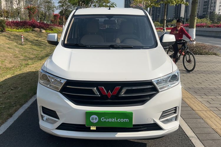 Used Wuling Hongguang 2021 1.5L Revised S Standard Version with Electric Power Steering LAR