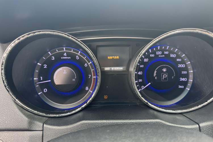 Used Hyundai Sonata 2014 2.4L Automatic Leading Edition China IV Standard
