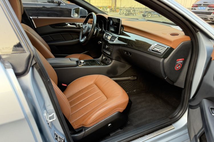 Used Mercedes-Benz CLS 2015 CLS 320
