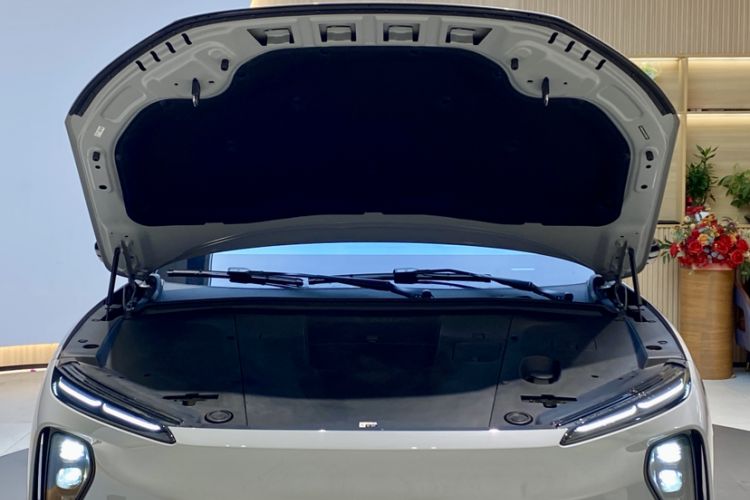 Used Nio ES6 2024 75 kWh
