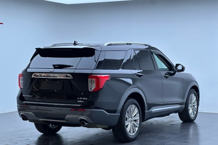 Used Ford Explorer 2020 EcoBoost 285 4x4 Titanium Edition 6 Seats