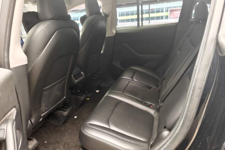 Used Tesla Model Y 2022 Rear-Wheel-Drive Version