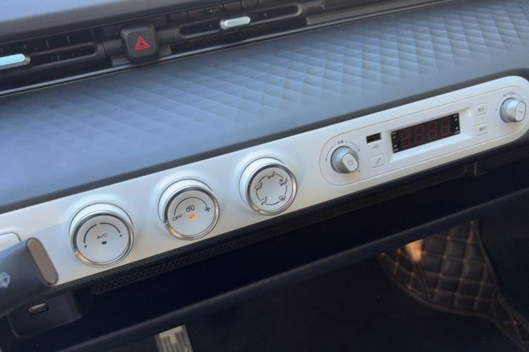 Used Wuling Hongguang MINIEV 2022 GAMEBOY 200km Gaming Edition with Lithium Iron Phosphate
