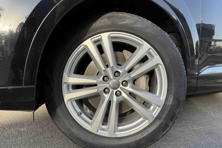 Used Audi Q7 2016 45 TFSI Technology Edition
