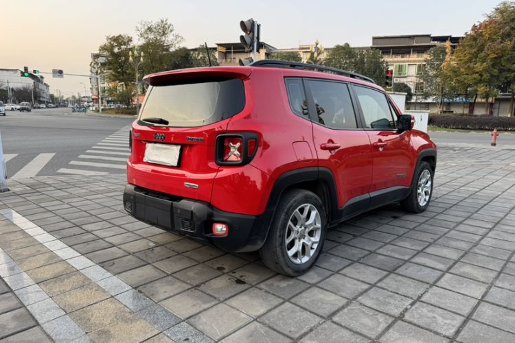 Used  Renegade 2017 180T Automatic High-Energy Version
