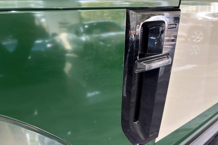 Used  V23 2025 501 Four-Wheel Drive Intelligent Driving Version