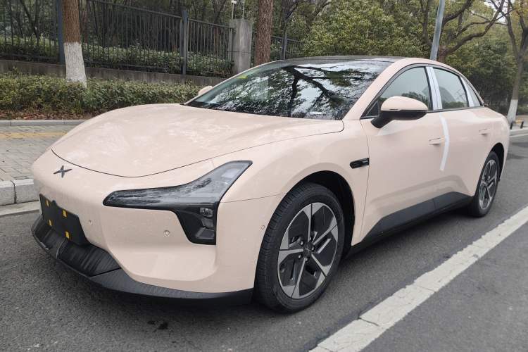 Used XPeng MONA M03 2025 620 Ultra-Long Range Plus
