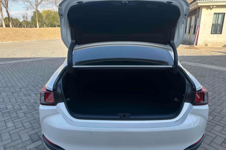 Used Lexus ES 2023 200 Excellence Edition