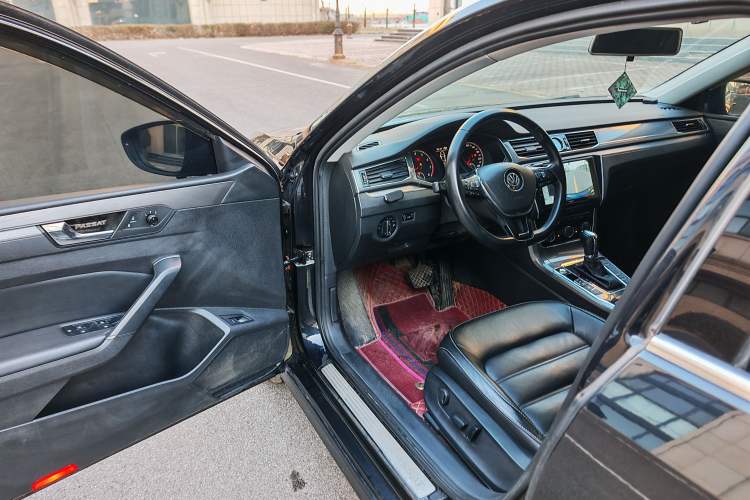 Used Volkswagen Passat 2017 330TSI DSG Luxury Edition