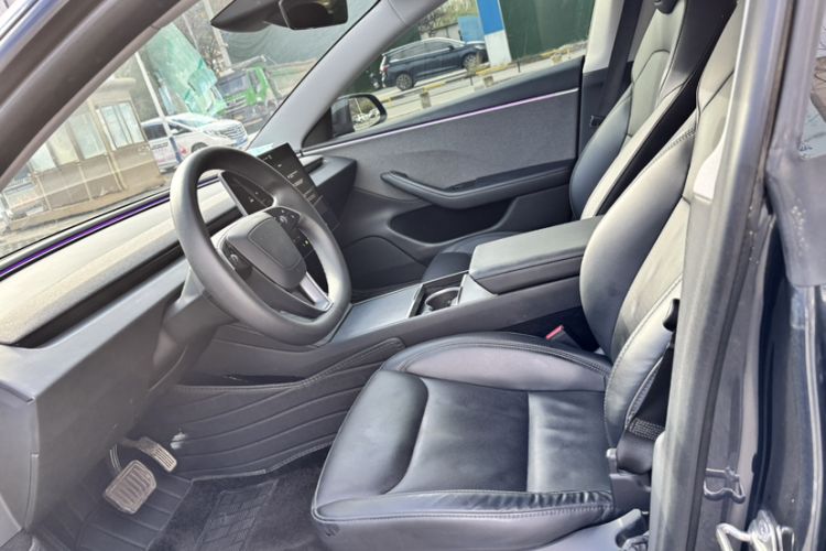 Used Tesla Model 3 2023 Rear-Wheel-Drive Version
