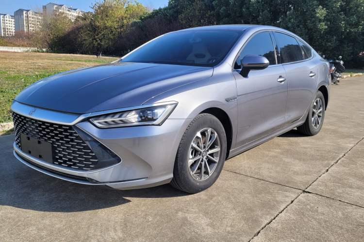 Used BYD Qin PLUS 2024 HONOR Edition DM-i 55KM Leading Model
