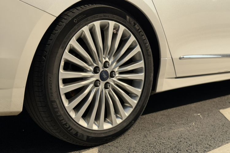 Used Ford Taurus 2018 EcoBoost 245 Premier Edition China V Standard