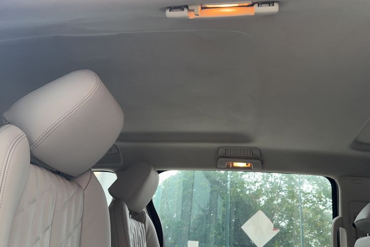 Used Buick GL8 2022 Land Cruiser Executive Class 652T Comfort Model