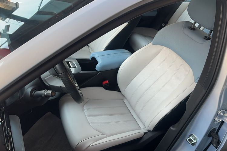 Used GAC Trumpchi EMPOW 2023 Shadow Leopard H Smart Hybrid Edition