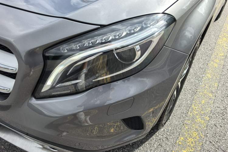 Used Mercedes-Benz GLA 2015 GLA 220 4MATIC Fashion Model