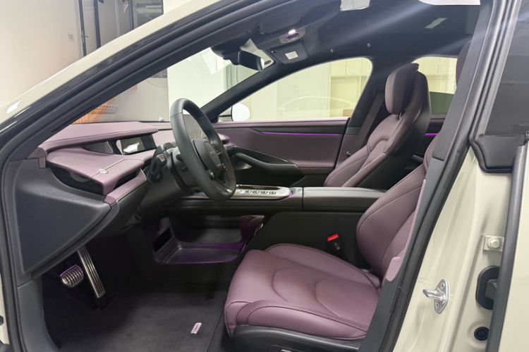 Used  SU7 2024 Four-Wheel Drive Ultra-Long Range Advanced Intelligent Driving Max Edition
