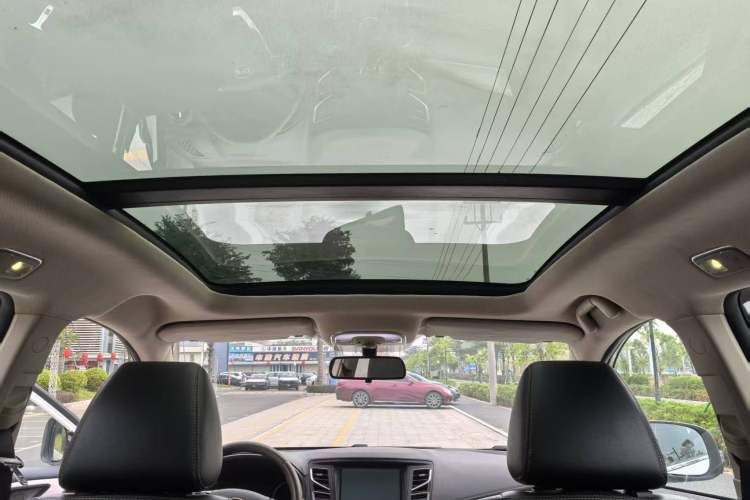 Used BYD Song 2016 2.0TID Automatic Trendsetting Edition
