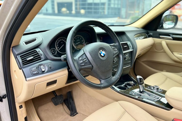 Used BMW X3 2013 Facelifted xDrive20i Luxury Edition