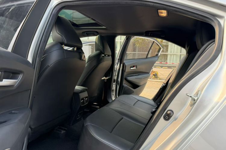 Used Toyota Levin 2021 185T CVT Luxury Edition
