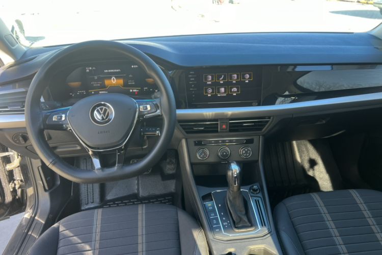 Used Volkswagen Lavida 2022 280TSI DSG Comfort Edition
