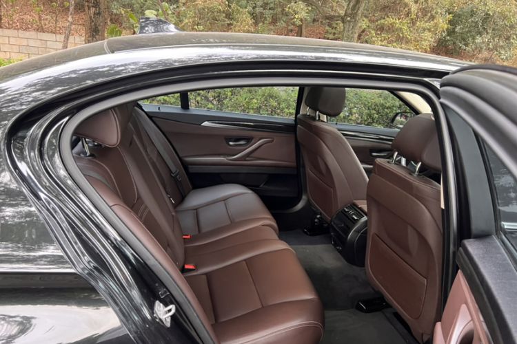 Used BMW 5 Series 2014 525Li Luxury Design Package
