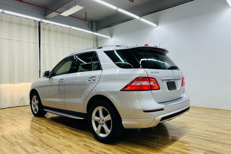 Used Mercedes-Benz M-Class 2015 ML 320 4MATIC