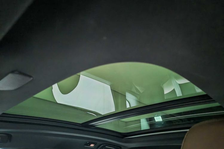 Used Volvo S90 New Energy 2024 Plug-in Hybrid Four-Wheel Drive Long-Range Zhiyi Luxury Edition
