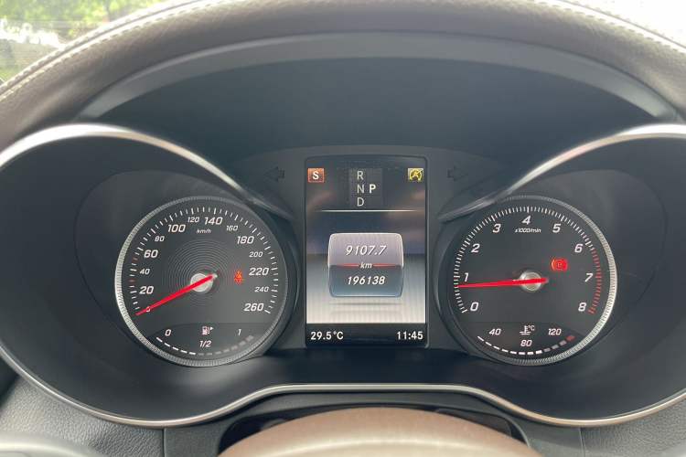 Used Mercedes-Benz GLC 2018 Facelift GLC 200 4MATIC
