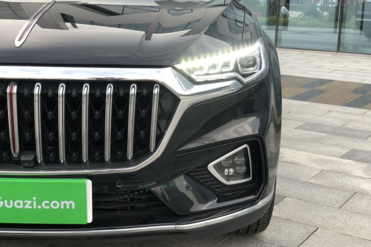 Used Hongqi HS5 2022 Facelifted Version 2.0T Smart Connect Flagship All-Wheel-Drive Edition
