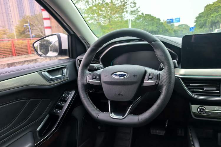 Used Ford Focus 2021 Sedan EcoBoost 180 Automatic Trendy Model