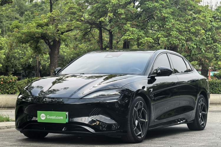 Used BYD Seal 2022 700 km Long-Range Rear-Wheel-Drive Version
