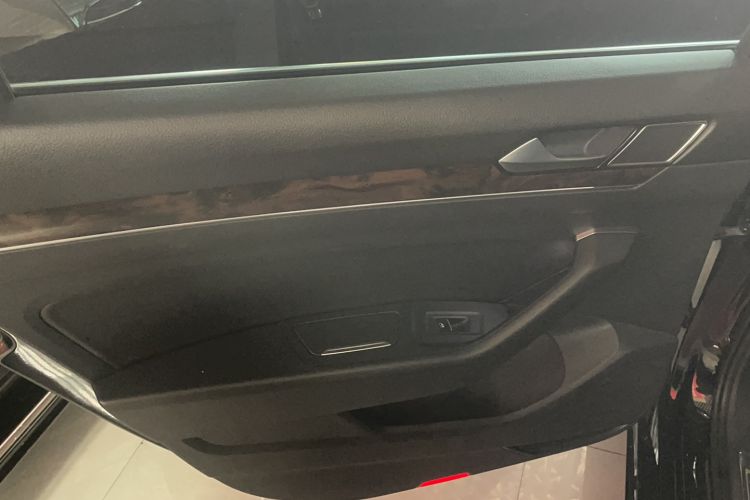 Used Volkswagen Magotan 2019 330TSI DSG Leading Model China VI Standard