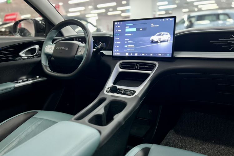 Used  Geome 2025 UP 410km Exploration Edition
