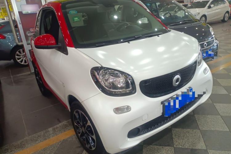 Used  fortwo 2015 1.0L 52 kW Hardtop Passion Edition
