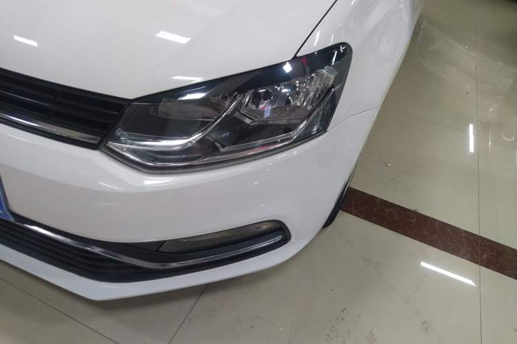 Used Volkswagen Polo 2018 1.5L Automatic Enjoyment Model
