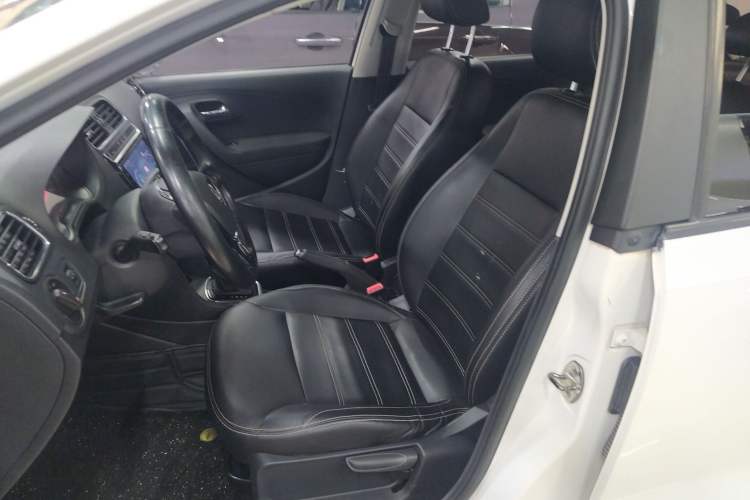 Used Volkswagen Polo 2018 1.5L Automatic Enjoyment Model
