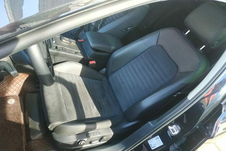 Used Volkswagen Magotan 2019 380TSI DSG Prestige Model China VI Standard
