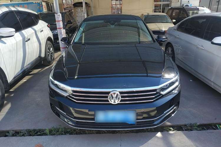 Used Volkswagen Magotan 2019 380TSI DSG Prestige Model China VI Standard

