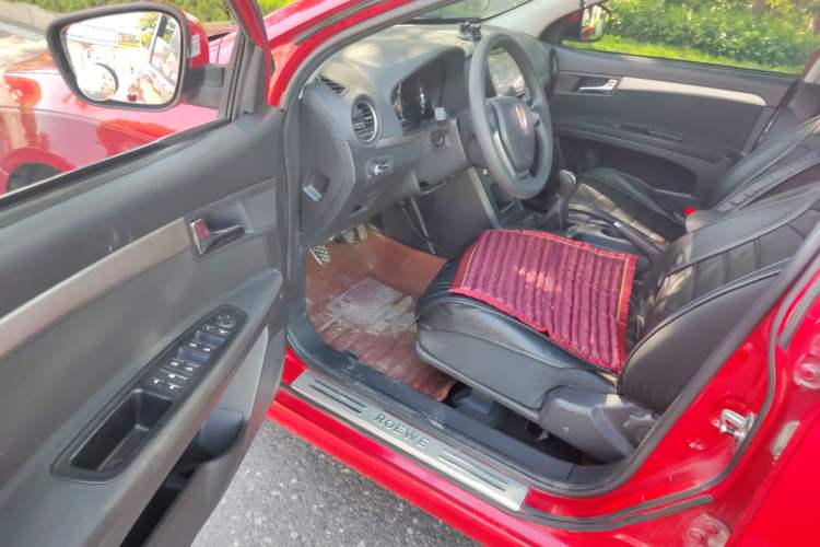 Used Roewe 350 2014 1.5L Manual Xunchi Edition