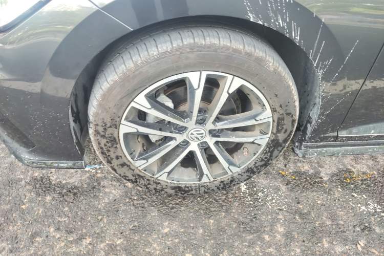 Used Volkswagen Sagitar 2019 280TSI DSG R-Line China VI
