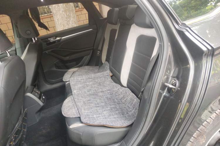 Used Volkswagen Sagitar 2019 280TSI DSG R-Line China VI
