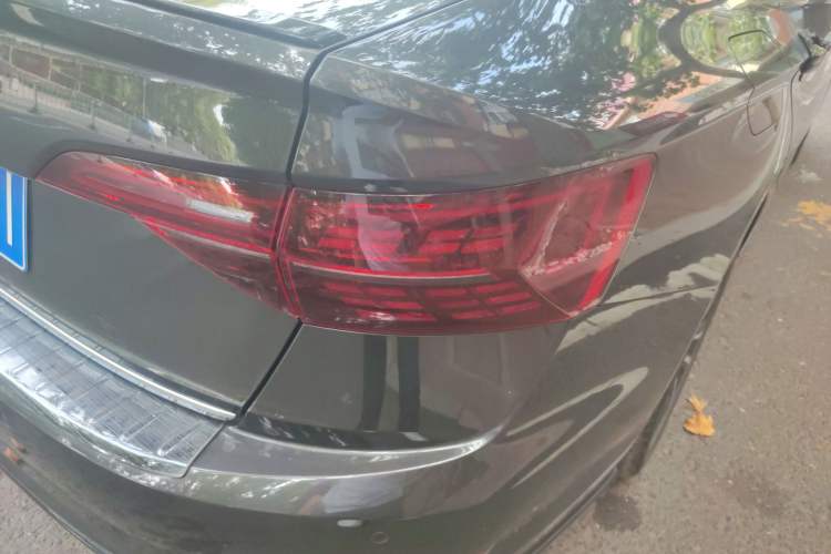 Used Volkswagen Sagitar 2019 280TSI DSG R-Line China VI
